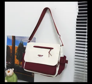 Korean style nylon messenger bag, large capacity casual crossbody shoulder bag for students.