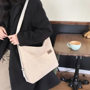 Sac à bandoulière en velours côtelé style japonais grand cabas fourre-tout décontracté