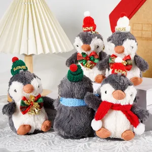 Portachiavi Peluche Pinguino di Natale Simpatico Ciondolo a Forma di Pinguino con Sciarpa e Campanello Regalo Festivo