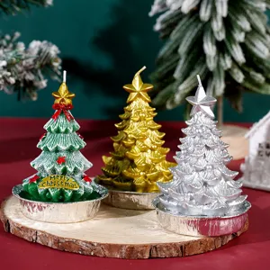 Candela profumata albero di Natale verde oro e argento per decorazione festa casa.