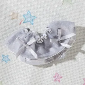 Mini gonna di pizzo per bambola grigia con fiocchi carini, perfetta per vestiti e accessori fai da te.