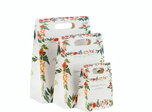 Bloemen papier cadeauzakjes met handvatten, schattige botanische cadeauverpakking set.