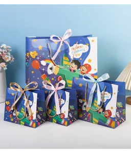 Children's day gift bags set cartoon airplane design white cardboard tote bags with ribbons