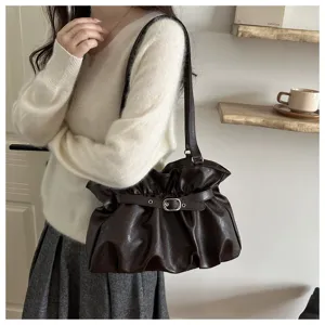 Elegante bolso de hombro fruncido para mujer, bolso retro informal con hebilla elegante.
