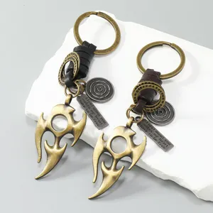 Retro Flame Totem Metal Keychain For Men Braided Cowhide Leather Rope Car Key Pendant Distressed Zinc Alloy Punk Waist Chain