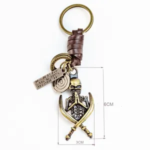 Llavero de calavera de cuero de vaca retro galvanizado verde antiguo regalo hombre vista detallada