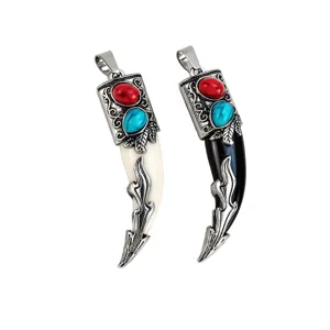 Colgante de cuerno curvo de resina retro con tapa plateada y turquesa para collar DIY elegante.
