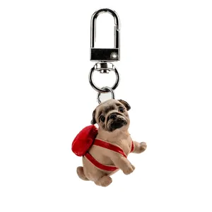 Süßer Mops Schlüsselanhänger Detail, Hunde Taschenanhänger mit Metallverschluss, Accessoire.