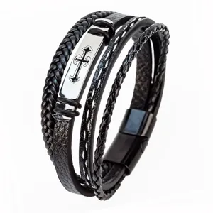 Pulsera hombre cuero negro trenzado multicapa cruz acero inoxidable cierre magnético detalle
