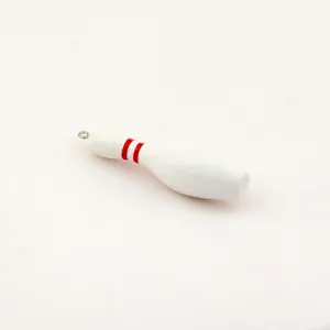 Mini bowling pin keychain pendant, white sports souvenir charm with red stripes for keys.