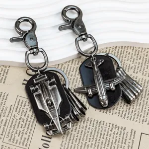 Set de porte-clés en métal vintage avec pendentifs de voiture de course et avion tendance