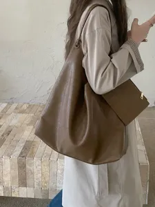 Korean casual brown large capacity shoulder tote bag detail view for women fashion.