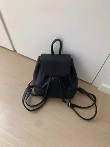 Black mini backpack for women, casual small daypack, cute fashion travel book bag.