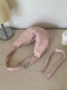 Hellrosa Croissant Schultertasche PU Leder Hobo Achseltasche minimalistische Handtasche