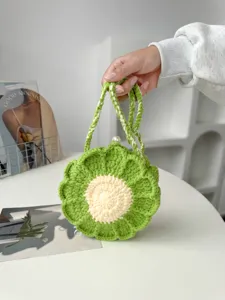 Handmade Knitted Yarn Crossbody Bag Sunflower Floral Design Fresh Single Shoulder Bag Women Daily Handbag