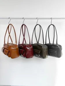 Retro PU leather shoulder bag detail view, multi-color casual handbag for daily commuting.