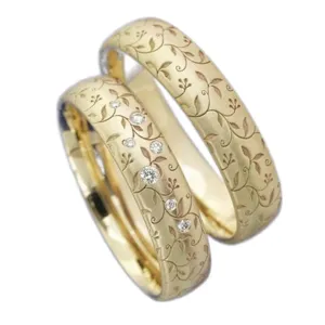 18K Gold Geschnitzte Rebe Diamant Ehering Set, elegantes Paar Luxus Modeschmuck