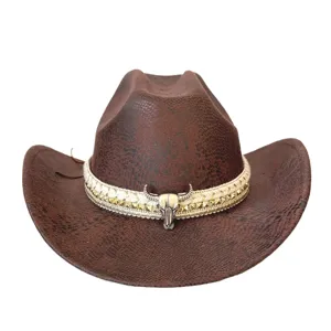 Vintage bruine slangenleer cowboyhoed met metalen stieren schedel decoratie