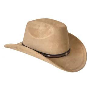Vista detallada del sombrero de vaquero occidental de ante retro con ala ancha levantada.