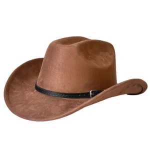 Classico cappello da cowboy western in camoscio marrone con fascia nera e fibbia per uomo e donna.