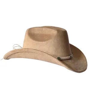 Vista dettagliata del cappello western in camoscio kaki con fascia intrecciata e perline.