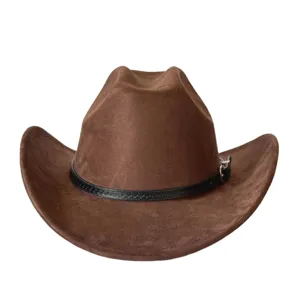 Classico cappello da cowboy western in camoscio marrone con cintura nera e tesa rialzata.
