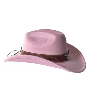 Cappello da cowboy occidentale in camoscio rosa con decorazione di toro, cappello jazz a tesa larga.