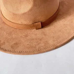 Chapeau fedora rétro en daim marron à large bord, chapeau de jazz plat classique.