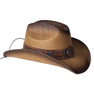 Détails du chapeau de cow-boy western rétro en paille dégradée avec bande en cuir cloutée.