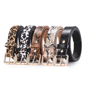 Cintura in Finta Pelle con Stampa Animalier Moda Donna Fibbia Quadrata Dorata Fascia in Vita Casual Versatile per Jeans