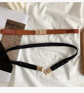 Cinturón elástico de mujer, hebilla de metal retro, accesorio versátil para abrigos.