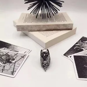 Vintage punk style long skull rings for men and women, cool gothic alloy finger jewelry.