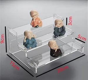 Transparenter Acryl 3-stufiger Display-Ständer, ideal für Figuren und Cupcakes.