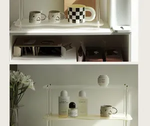 Organizador de escritorio de acrilico transparente multicapa para cosmeticos y tazas.