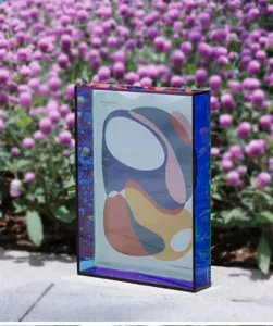 Noordse blauwe dikke acryl fotolijst, doorzichtige 3D holle displaystandaard voor DIY kunst.