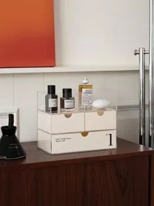 Caja de almacenamiento de escritorio de acrílico transparente con cajones para cosméticos detalle.