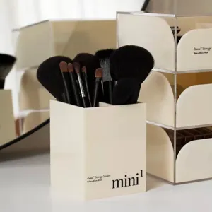 Caja organizadora de brochas de maquillaje de acrilico, mini soporte de escritorio.