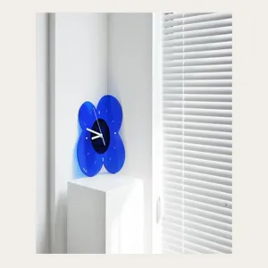 Modern minimalist Klein blue acrylic wall clock silent flower shaped clock for home decor