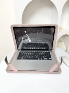 Custodia rosa per laptop borsa di stoccaggio per lavoro d'affari, vista dettagliata protettiva.
