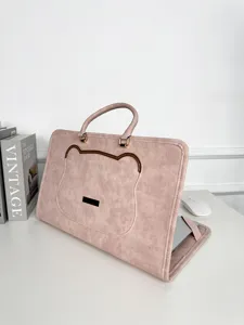 Étui rose mignon pour ordinateur portable sacoche de protection esthétique avec poignée.