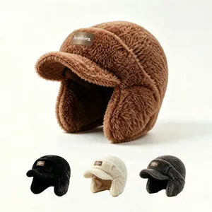 Effen Kleur Thermisch Acryl Gebreide Fliegermuts Met Leren Patch Zacht Winddicht Oorflappen Aviator Cap Voor Outdoor Winter