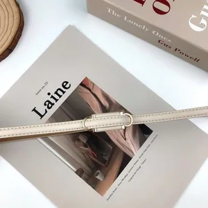 Minimalistischer, schmaler Ledergürtel für Damen, eleganter Taillengürtel für Kleider.