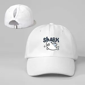 Cappellino da baseball con stampa squalo coda di cavallo donna cappello sole bianco estate.