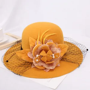 Elegant women wool felt hat with large flower mesh veil Audrey Hepburn style autumn winter