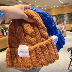 Bonnet d'hiver en tricot torsadé épais et chaud bonnet slouchy confortable pour femme et homme