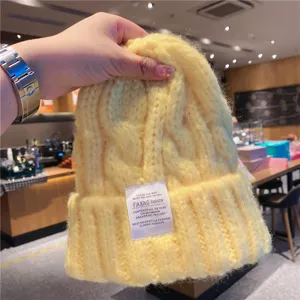 BONNET EN TRICOT DOUILLET JAUNE POUR FEMME HIVER CHAUD ÉPAIS CASQUETTE MODE ÉLÉGANT CHIC