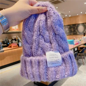 Bonnet tricoté chaud femme hiver gros fil revers élégant accessoire protection contre froid