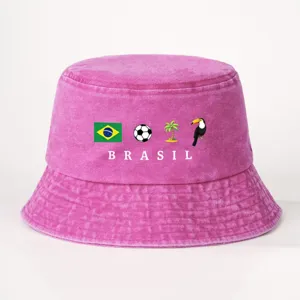Rosa gewaschener Baumwoll Fischerhut mit Brasilien Flagge und Tukan für Outdoor Reisen.