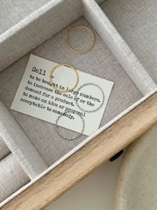 Minimalistische S925 zilveren ultrafijne gefacetteerde stapelringen dames sieraden detail