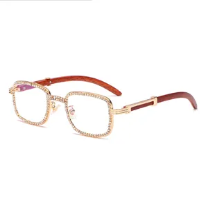 Gafas ópticas cuadradas retro de lujo con brillantes diamantes de imitación y patillas de madera.